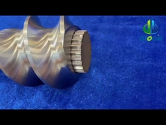 ネジとシャフト