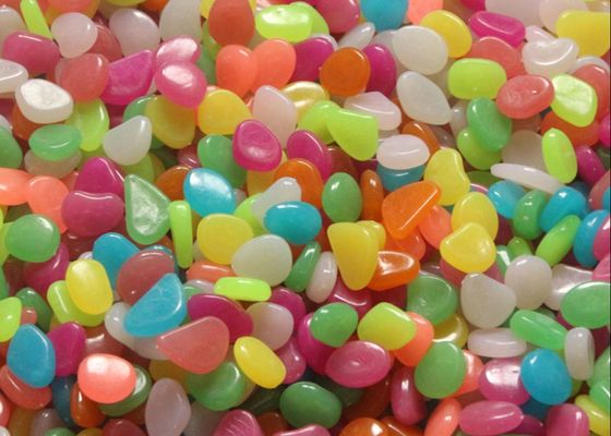 3mmの景色の細道のための発光性のプラスチック艶出しの玉石