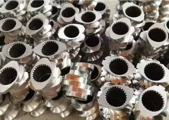 バレル対ねじ押出機はW6Mo5Cr4V2ニッケルの基礎合金を分ける